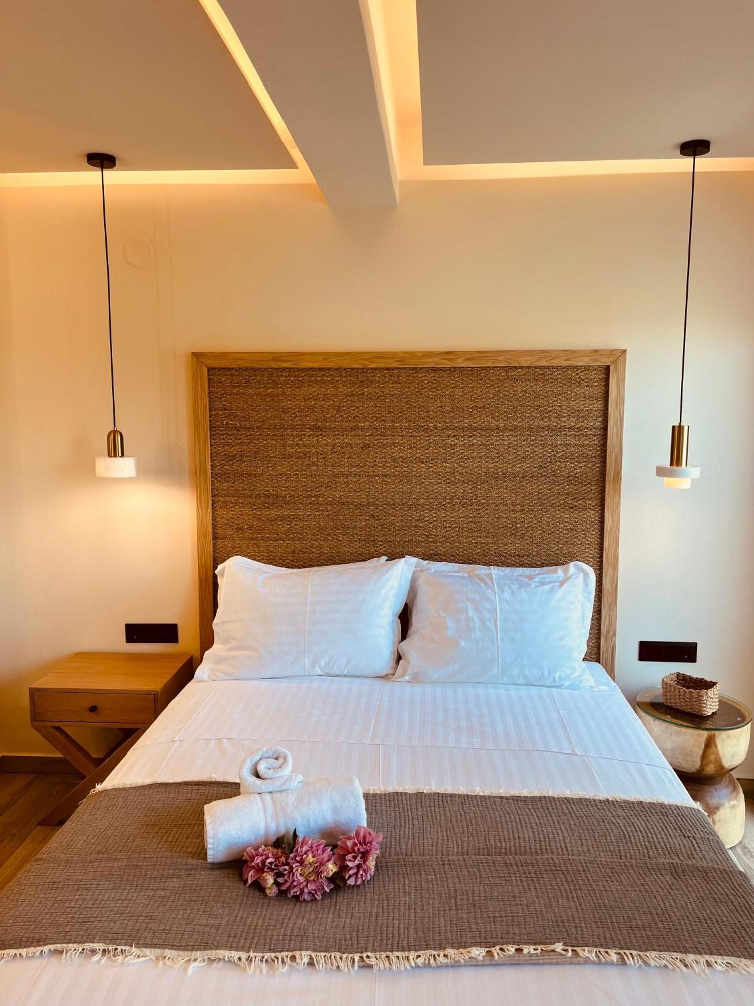 Luxury Villa Fotini 리메나스 외부 사진