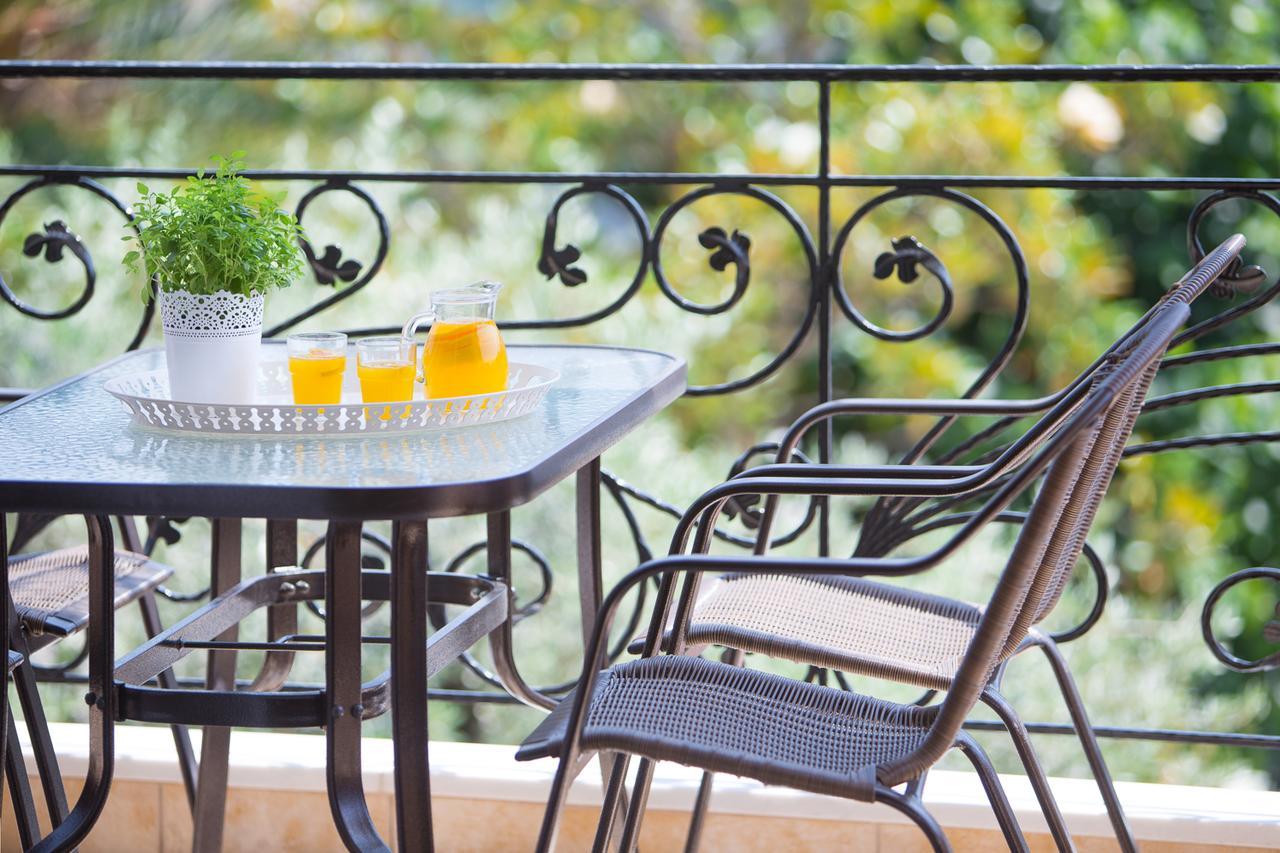 Luxury Villa Fotini 리메나스 외부 사진